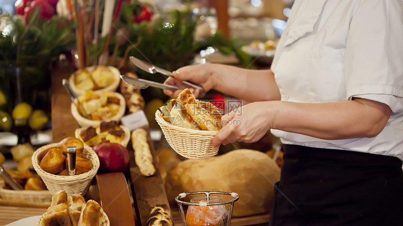速冻食品与冷冻食品：安全性的比较与选择